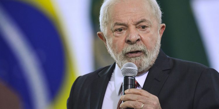 Lula embarca para Estados Unidos nesta quinta-feira