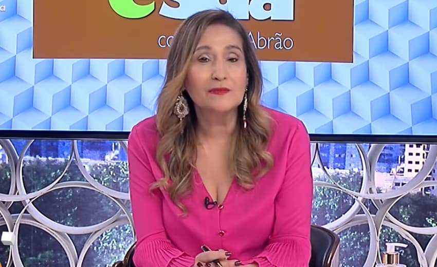 REDETV! AMPLA ESPAÇO DE SONIA ABRÃO NA PROGRAMAÇÃO DIÁRIA E PROMOVE RODÍZIO DE JORNALISTAS NA BANCADA