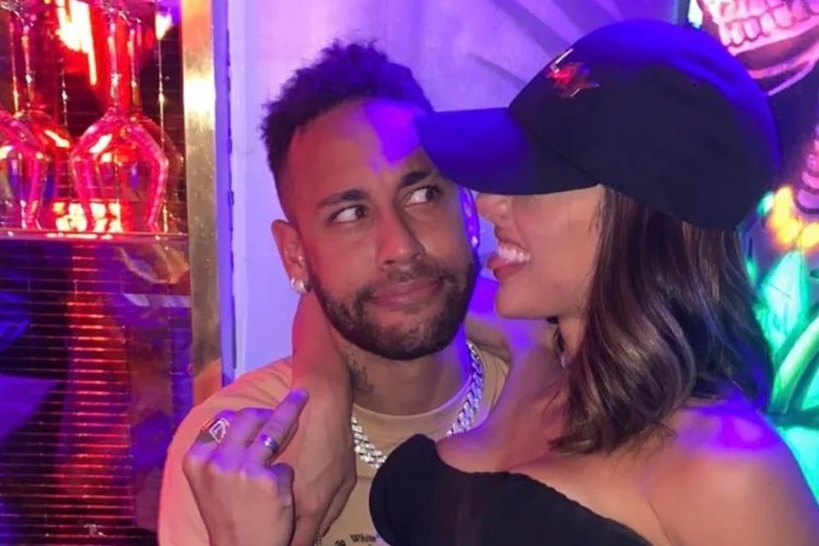 BRUNA BIANCARDI REVELA RESISTÊNCIA DE SEUS PAIS NO INÍCIO DO NAMORO COM NEYMAR