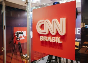 CNN BRASIL DEFINE MUDANÇA ESTRATÉGICA IMPRESSIONANTE E SE TRANSFORMARÁ EM REDE DE TELEVISÃO ABERTA ATÉ O ANO DE 2027