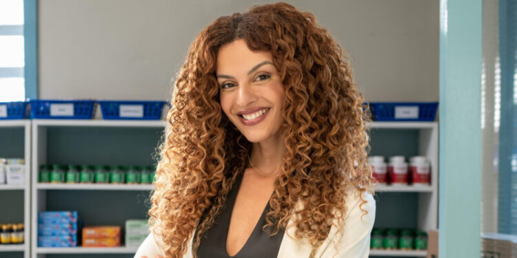 ATRIZ GABRIELA LORAN ASSUME SUA PRIMEIRA GRANDE VILÃ EM NOVA NOVELA DA TV GLOBO
