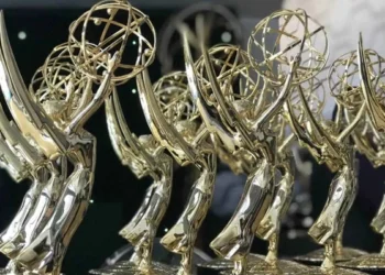 PREMIAÇÃO DO EMMY 2026 PROMOVE RENOVAÇÃO HISTÓRICA AO INDICAR 28 ATORES PELA PRIMEIRA VEZ