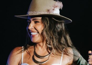 SBT DEFINE LAUANA PRADO COMO NOVA TÉCNICA E SUBSTITUTA DE DUDA BEAT NA SEGUNDA TEMPORADA DO REALITY THE VOICE BRASIL
