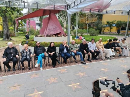GLOBO INAUGURA TERCEIRA ETAPA DA CALÇADA DA FAMA NOS ESTÚDIOS DA EMISSORA