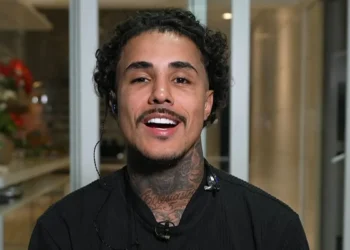 MC LIVINHO CONFIRMA RETORNO AO QUADRO DANÇA DOS FAMOSOS NO DOMINGÃO COM HUCK
