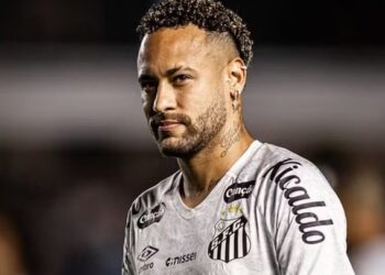 SANTOS ACORDA PARCELAMENTO DE DÍVIDA MILIONÁRIA COM NEYMAR POR QUASE SETE ANOS
