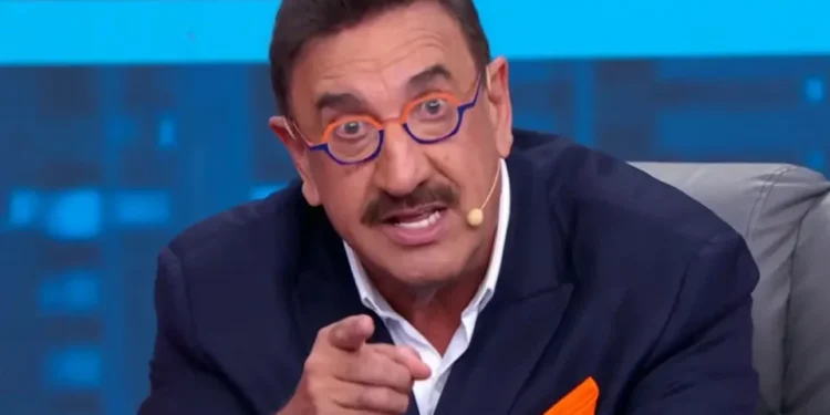 RATINHO REAGE A ACUSAÇÃO DE HOMOFOBIA E ANUNCIA MUDANÇAS EM PROGRAMA DO SBT
