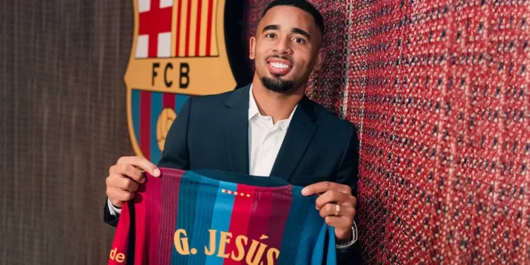 BARCELONA FECHA ACORDO E ANUNCIA A CONTRATAÇÃO DO ATACANTE GABRIEL JESUS
