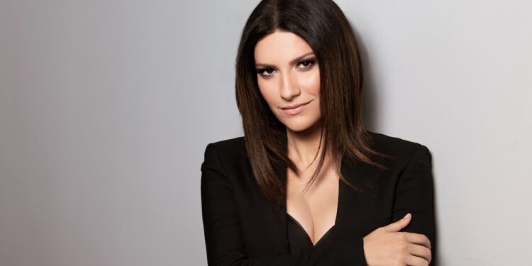 LAURA PAUSINI COMANDARÁ CRUZEIRO TEMÁTICO COM APRESENTAÇÕES NO BRASIL