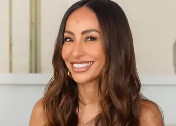 SABRINA SATO É PROCESSADA EM R$ 170 MIL APÓS ASSOCIAÇÃO DE IMAGEM A EMPRESA DE BEBIDAS